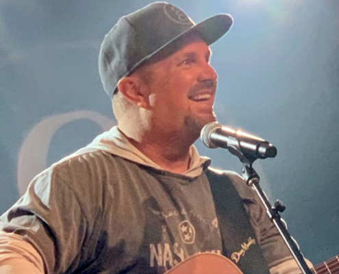 garth-brooks-nashville-bar