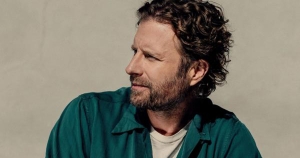 dierks-bentley-new-song-she-hates-me