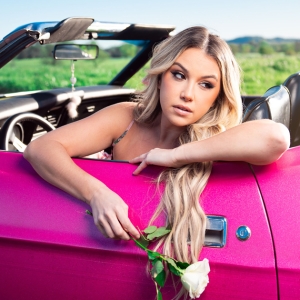 Alexandra Kay Shares New Song "Straight For The Heart"