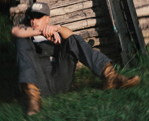 zach-john-king-space