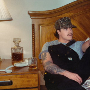 zach-john-king-drinkin